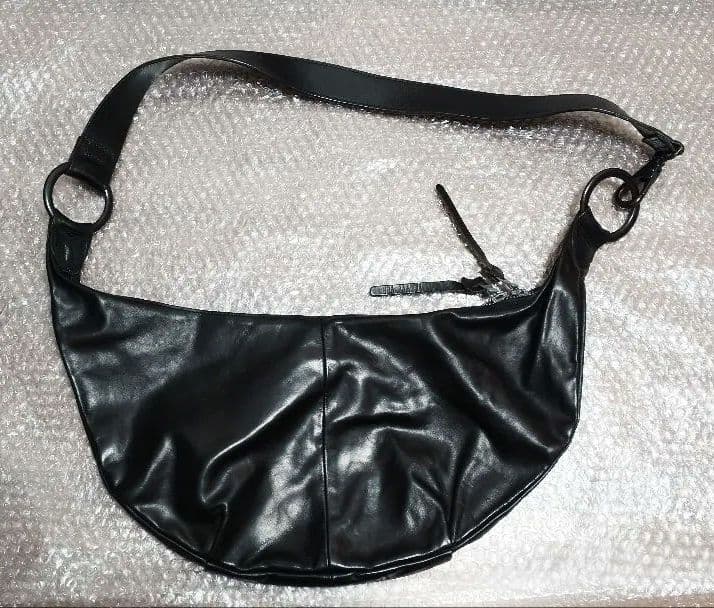 専用 BACKLASH GUIDI CALF SHOULDER バナナバッグ