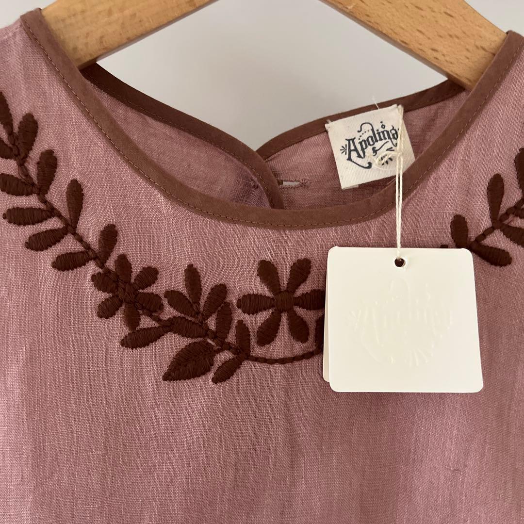 apolina ワンピース　3-5y 新品　エプロンワンピース