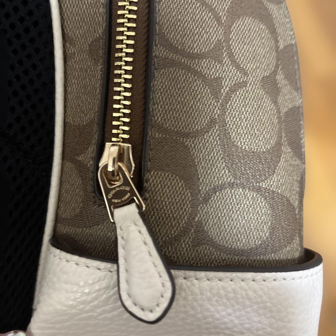 コーチ COACH バッグ リュック F05671 カーキ×チョーク ⭐️美品⭐️