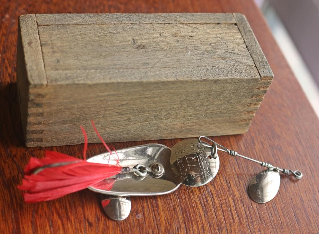 値下げオールドヘドン1920年代激レア博物館級 クイーンスタンレースプーンルアー