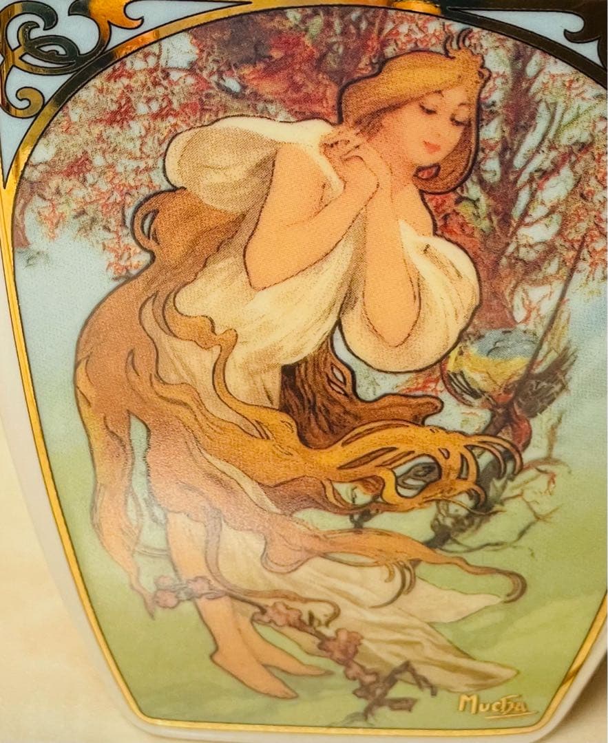 ランプベルジェランプミュシャ　新品未使用、芯付き正規品