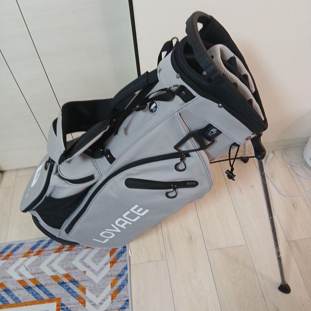 LOVACEスタンドキャディーバッグ　新品（発送は1月15以降）