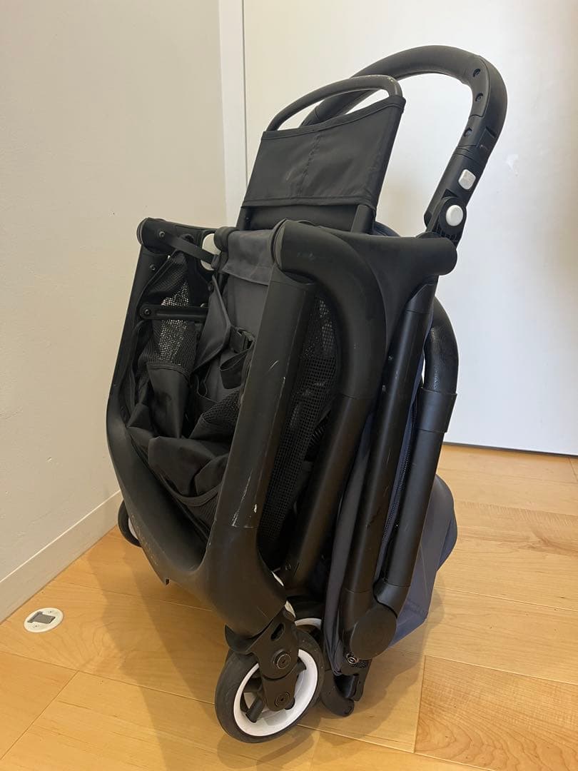 バガブー バタフライ ネイビー（バンパー付き）