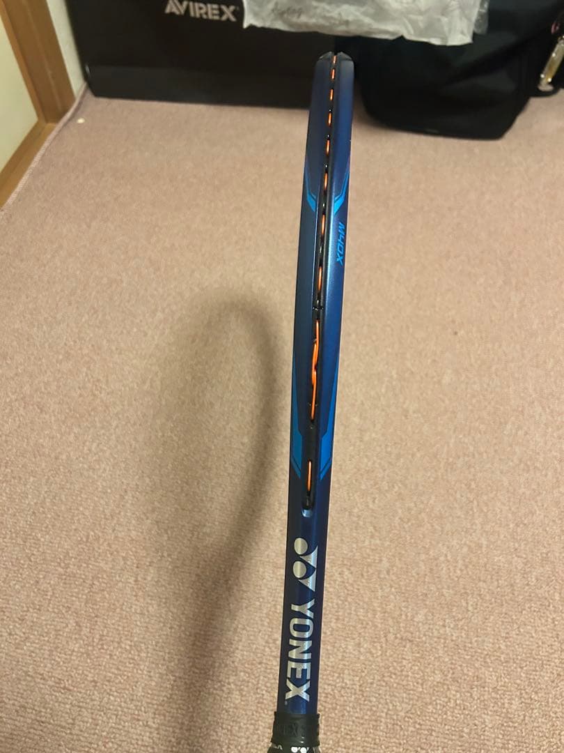 YONEX EZONE 100L 超美品テニスラケット g2 値下げ可能⭕️