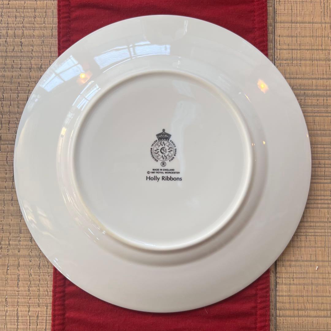  WORCESTER Holly Ribbonsサラダプレートセット