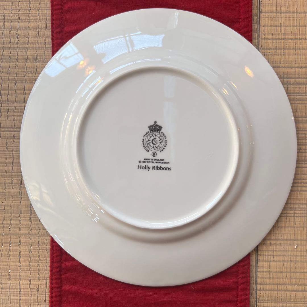  WORCESTER Holly Ribbonsサラダプレートセット
