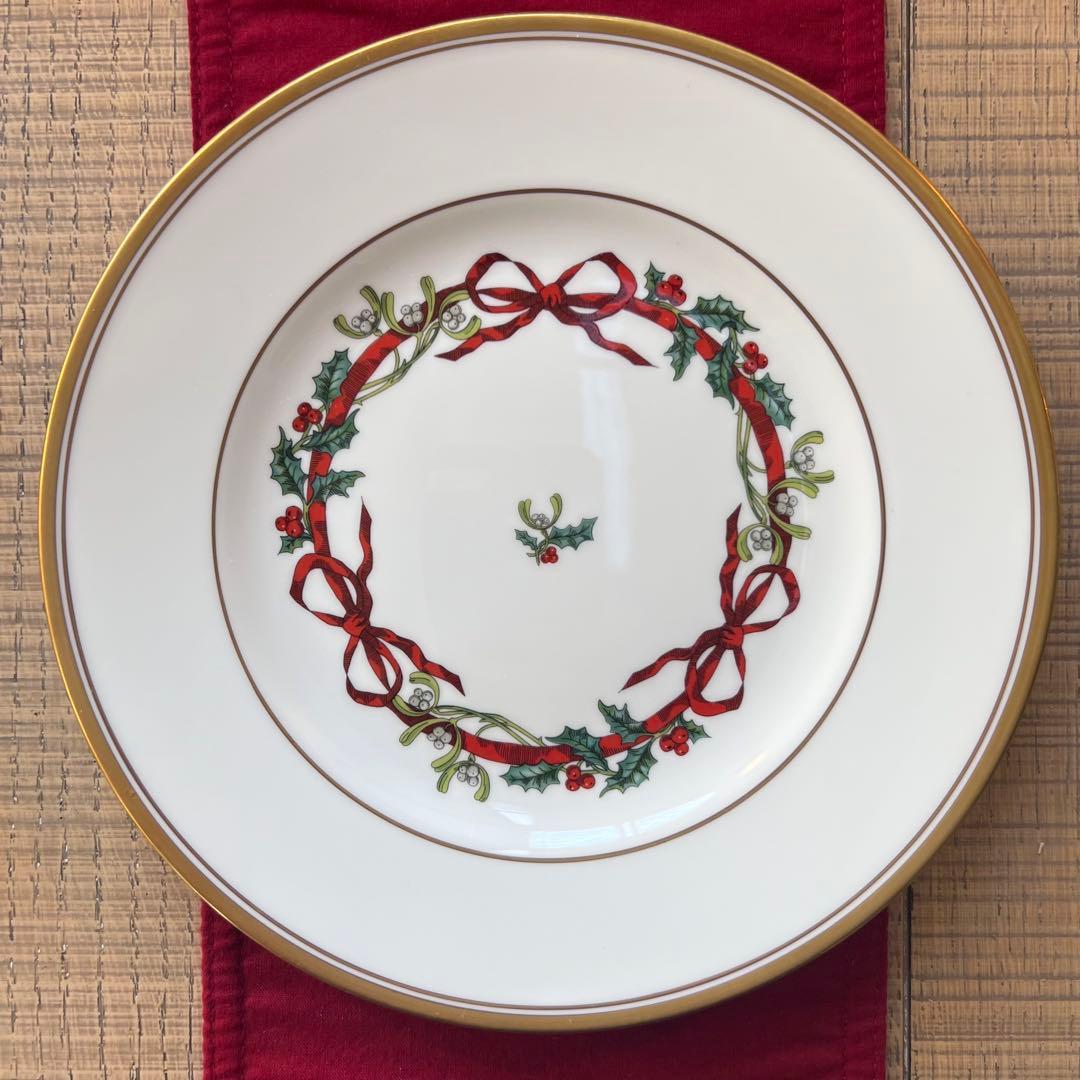  WORCESTER Holly Ribbonsサラダプレートセット