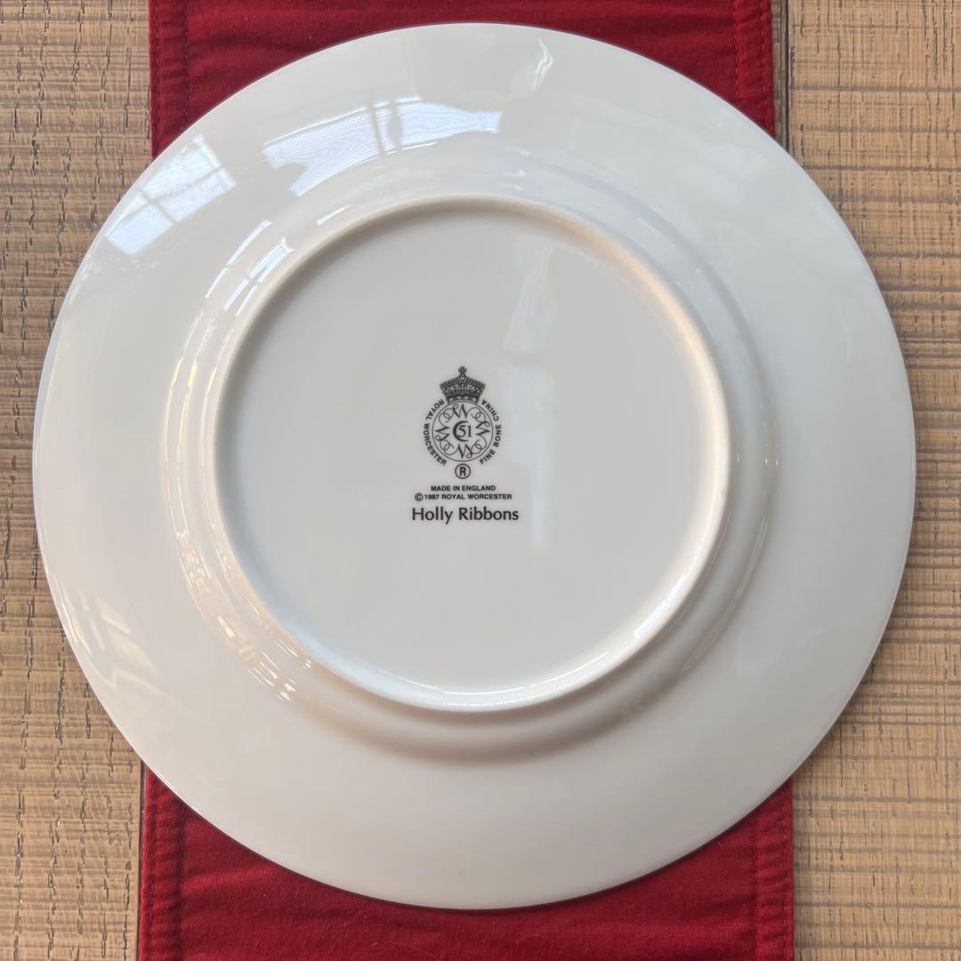  WORCESTER Holly Ribbonsサラダプレートセット