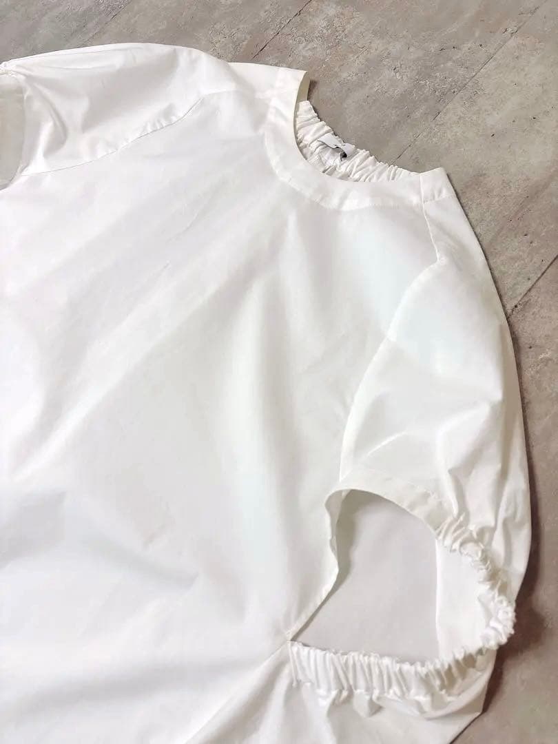 極美品✨金子綾さん着用【astraet】バックゴムブラウス　ゆったり
