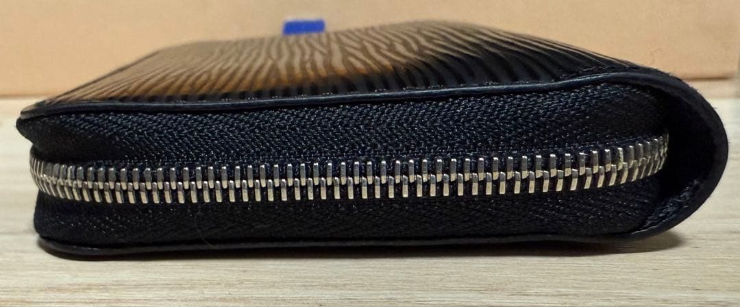 ルイヴィトン エピ ブラック ジッピーパース ケース ミニ財布