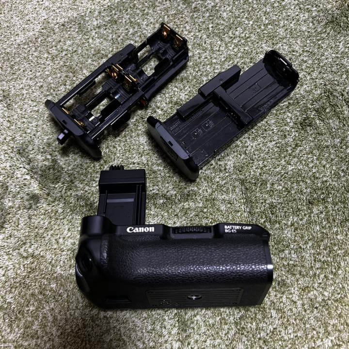 『ジャンク扱い』一眼レフCANON EOS Kiss X3　レンズ、アクセサリー