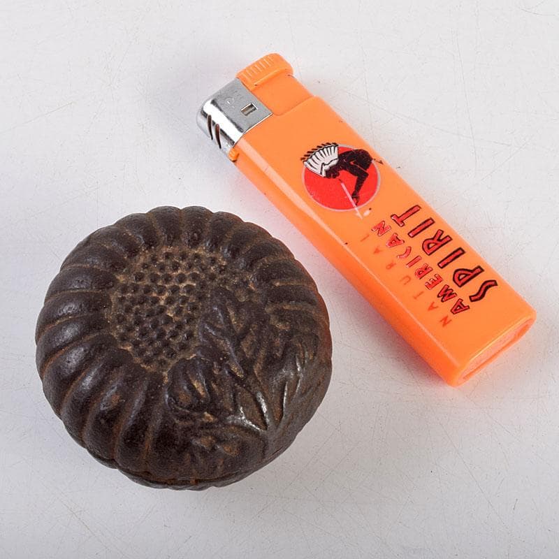 茶道具　金屋五郎三郎作　鉄製　香合　共箱　C　9266