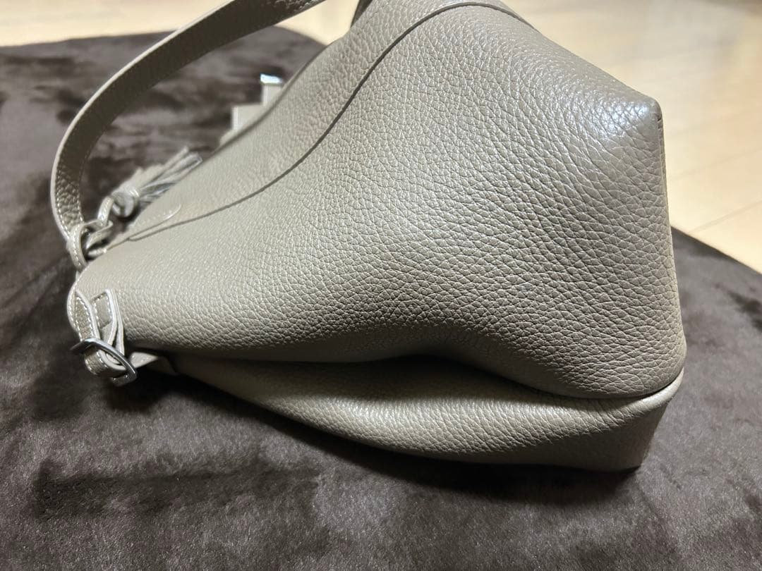 ACATE アカーテ　ロドス　レザー トートバッグ　トープ