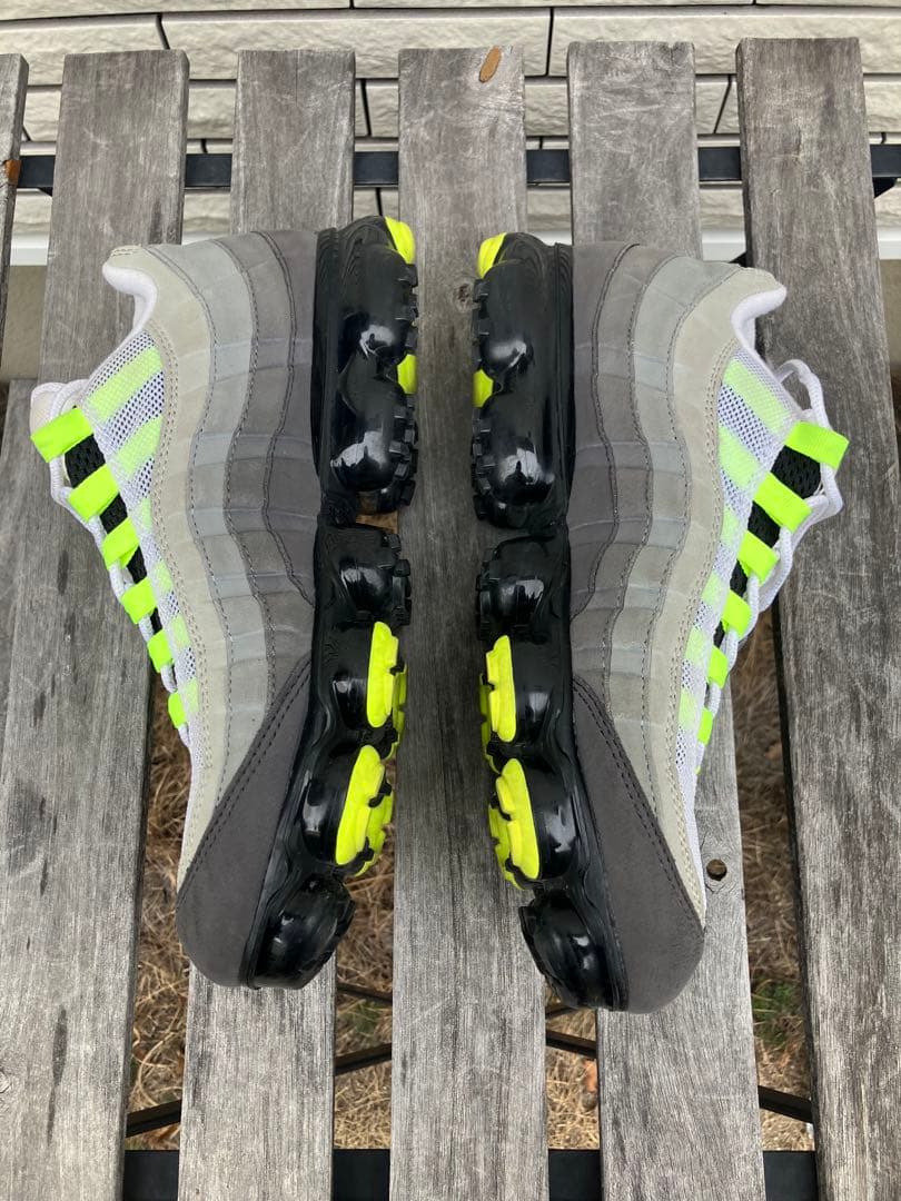 ロペス！NIKEナイキヴェイパーマックスエアマックス95レトロイエロー