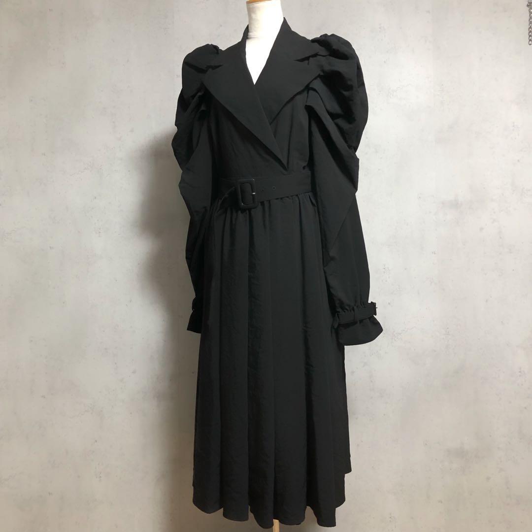 新品タグ付　LA BELLE ETUDE ギャザーボリューム袖ドレストレンチ