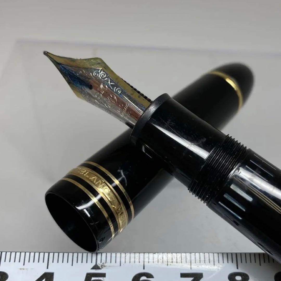 Mont Blanc マイスターシュテュック　ペン先14C 585 万年筆