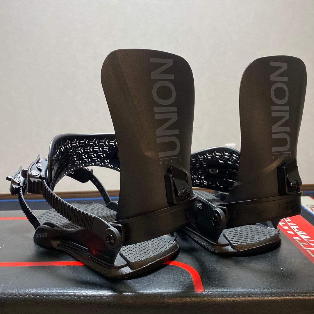 新品未使用！　24-25 UNION STR ブラック スノーボードビンディング