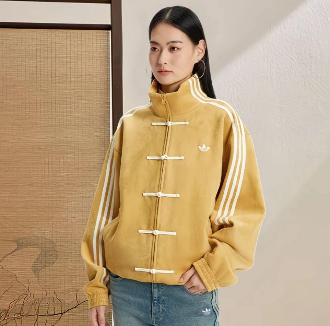 adidasアディダス 中国限定 蛇年トラックジャケット黄色Sサイズ”