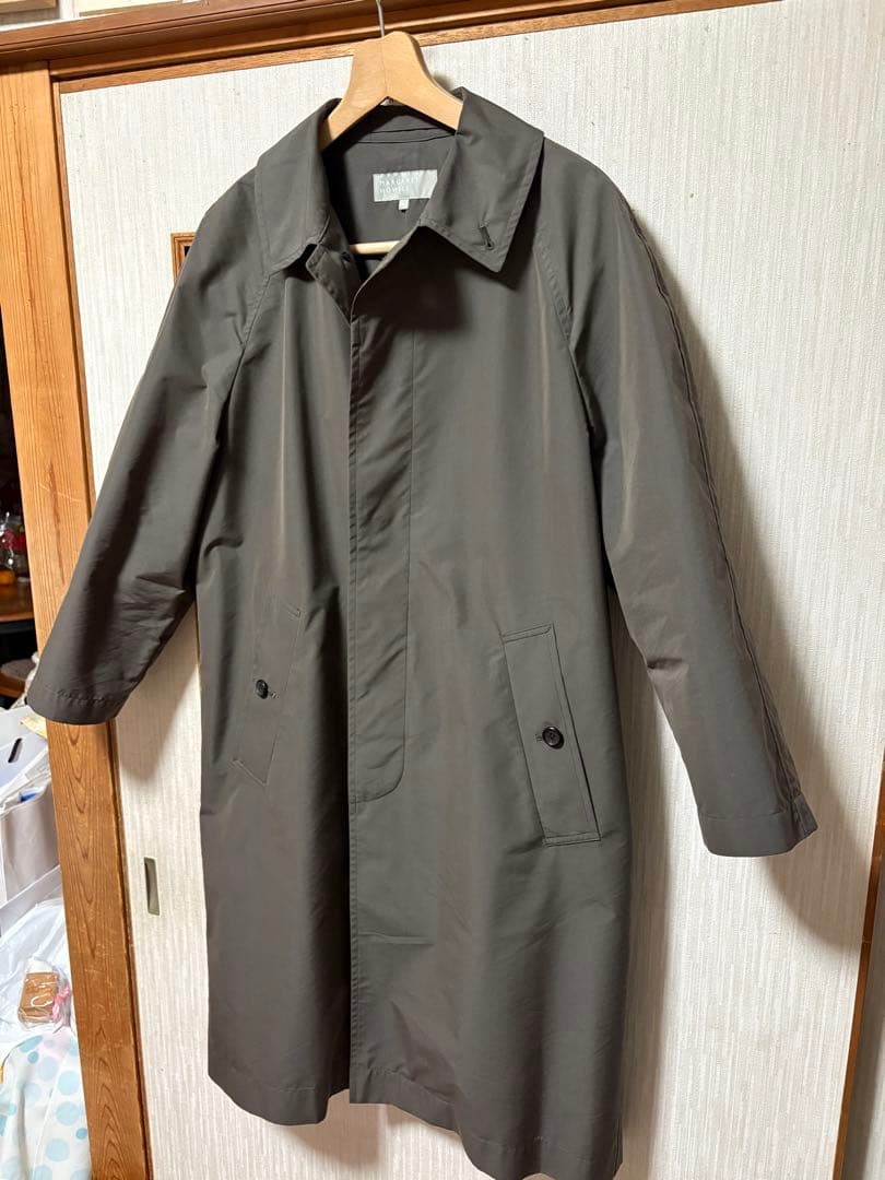 MARGARETHOWELL ステンカラースプリングコート　グレーカーキ色