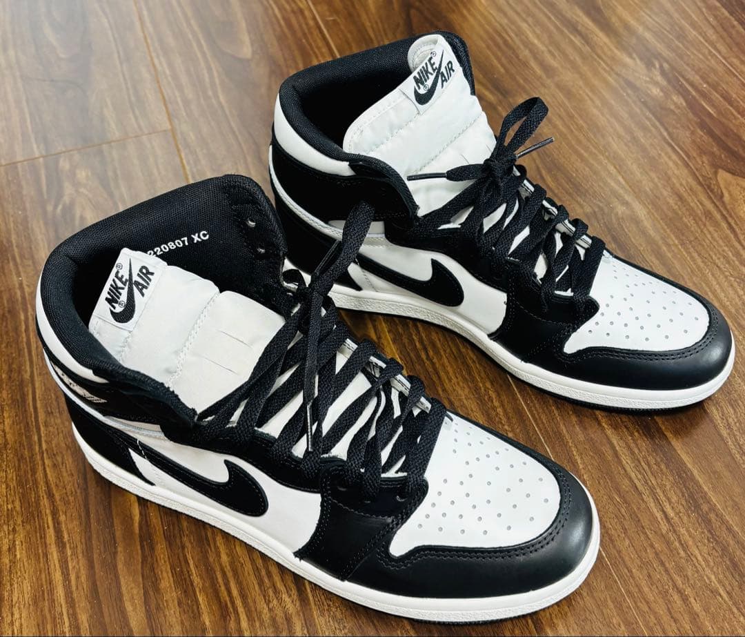 靴 Nike Air Jordan 1 High '85 \"Black/White