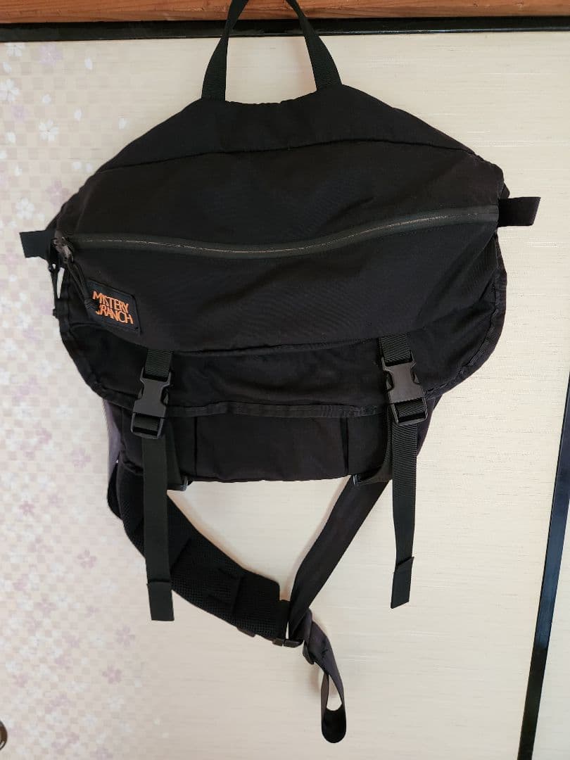 MYSTERY RANCH　インベーダー　メッセンジャーバッグ