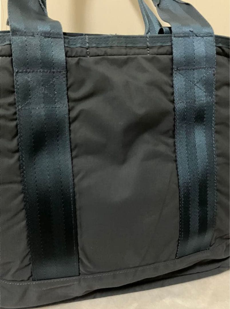 ブリーフィング ディスクリート トート M MW ジーニー ネイビー