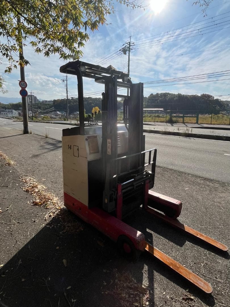 二チュ電動フォークリフトFBRM14-75揚高3000㎜荷重1350㎏　A366