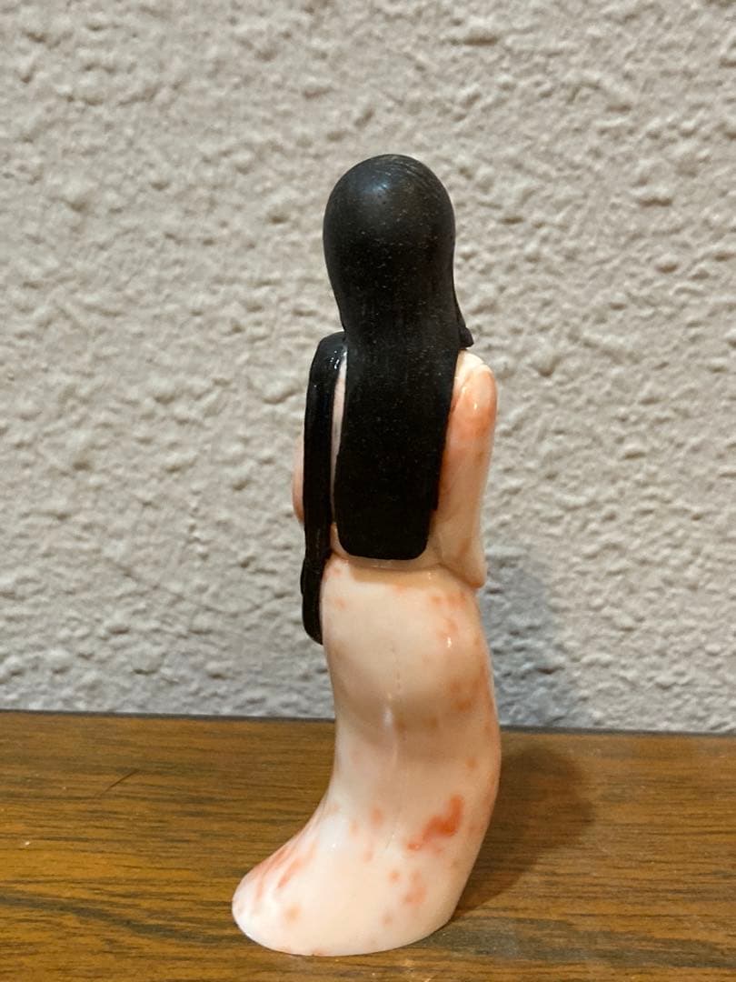 天然 サンゴ 置物 女 人