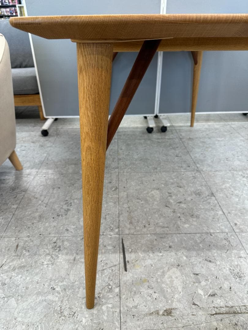 日進木工　ダイニングテーブル　WOT-681　ブラウン