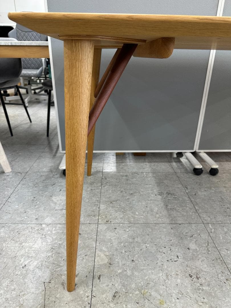 日進木工　ダイニングテーブル　WOT-681　ブラウン