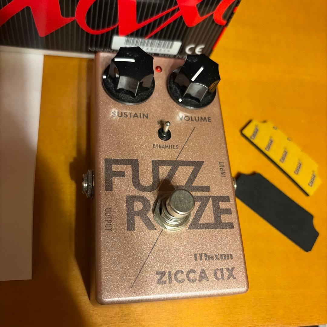 【美品、希少】Maxon ZICCA ax FUZZ ROZE ファズ