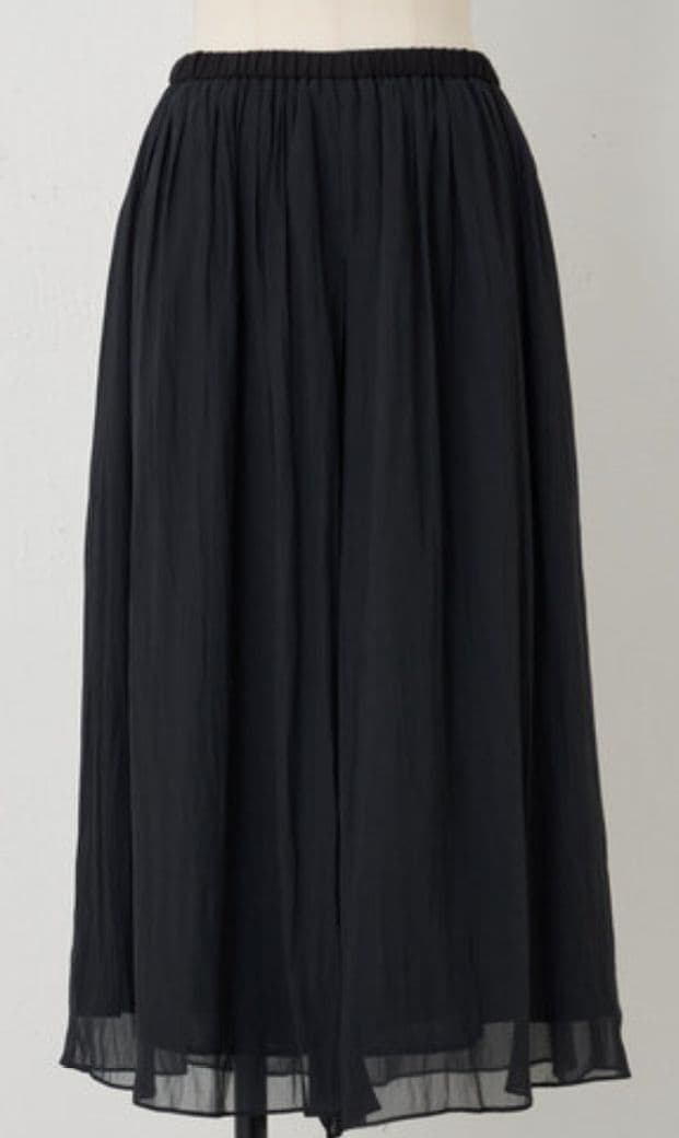 【おまとめ2点専用】新品✴BEARDSLEYシワシフォンギャザーパンツ✴ブラック