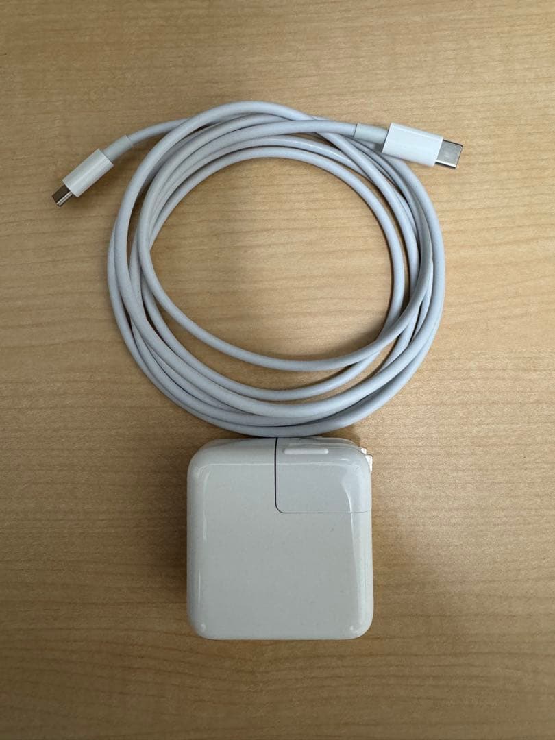 【美品】　MacBook Air M1 16GB 512GB