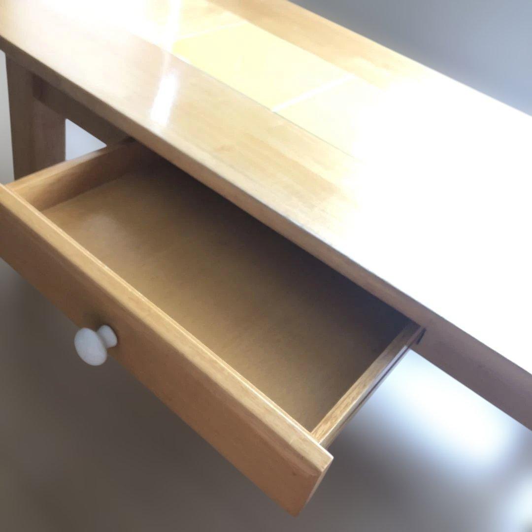 北欧調ローテーブル