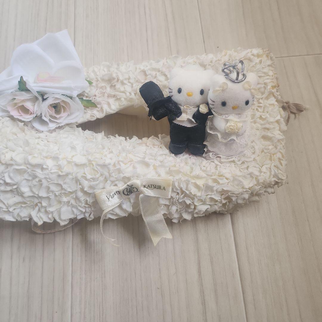 桂由美コラボ　キティちゃん　テッシュケース