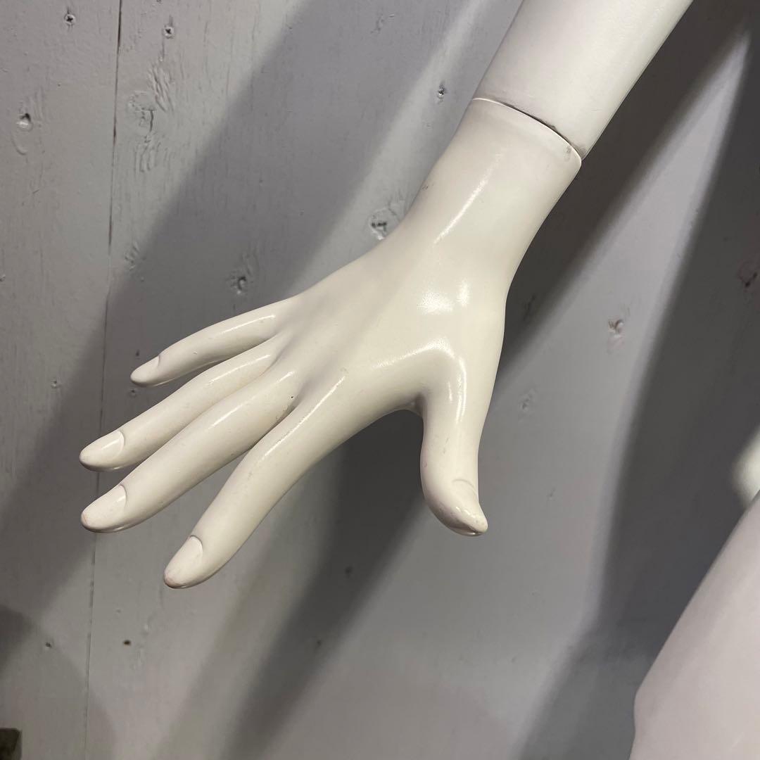 店舗用レディース足なしトルソー（マネキン）足なし　ショップ 一点もの