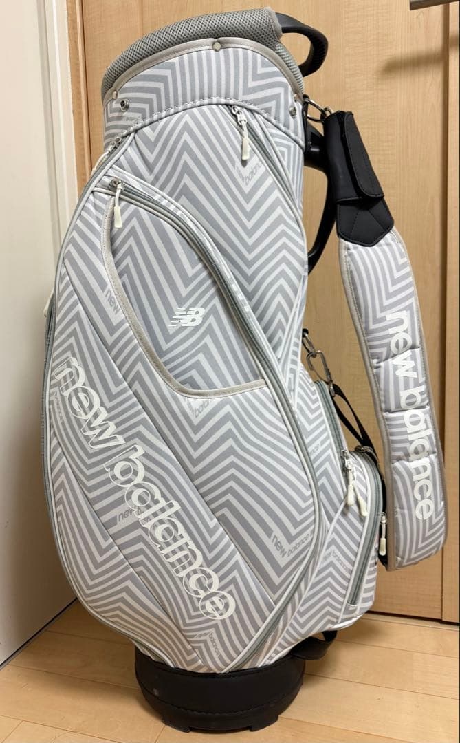 美品★ニューバランス★キャディバッグ★ゴルフ★ゴルフバッグ★newbalance