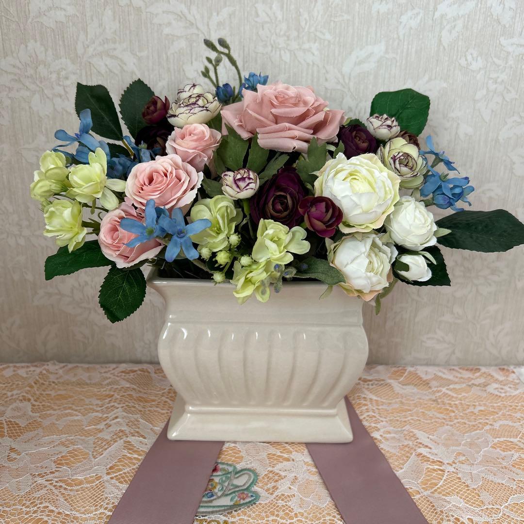 アーティフィシャルフラワー春色アレンジメント ピンクと白の花☆*:..。.:*☆