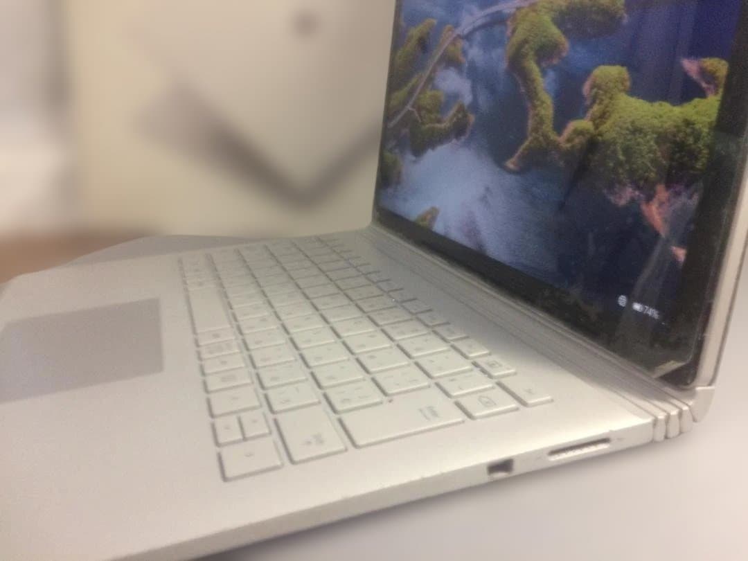 Microsoft Surface Book1 i5-8GB-512GBジャンク