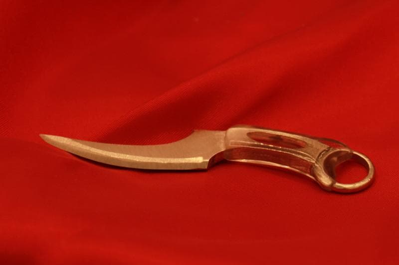 ショーテルナイフ型「多機能の美 - コバルトの煌めき」