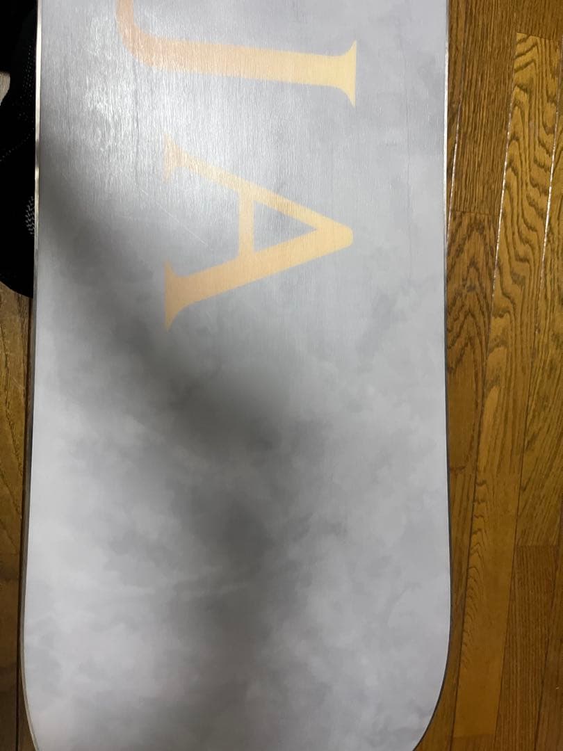 CROOJA WORM 24-25モデル　148センチスノーボード