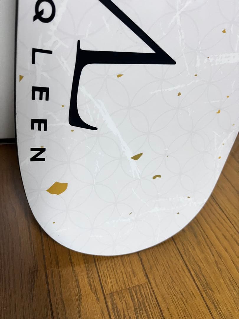 CROOJA WORM 24-25モデル　148センチスノーボード