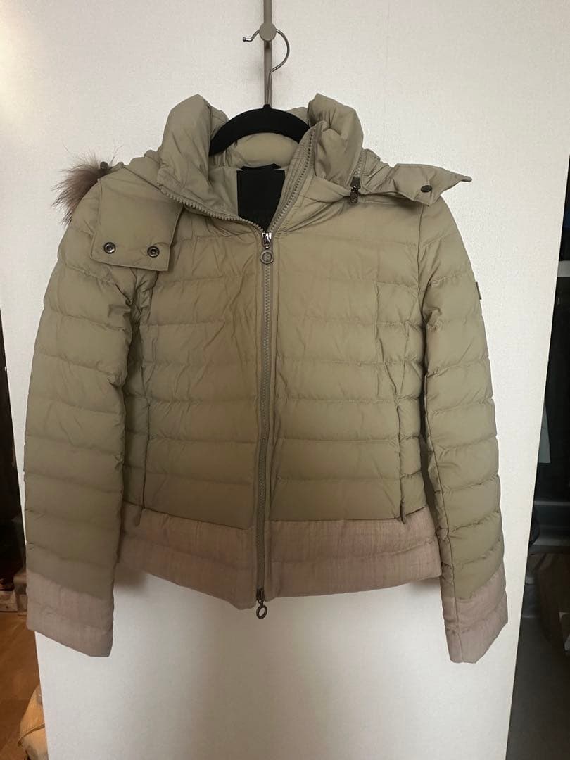 ※ロコちゃん※ 未使用　タトラス　tatras　ダウン　ヴァレナ