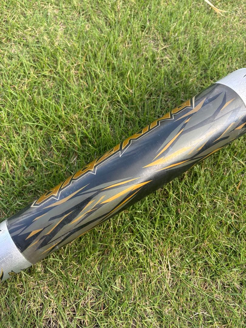 BEYONDMAXギガキング 軟式バット