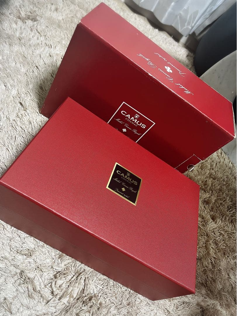 CAMUS カミュミシェルロイヤルバカラ替え栓・冊子・化粧箱付きブランデー未開封