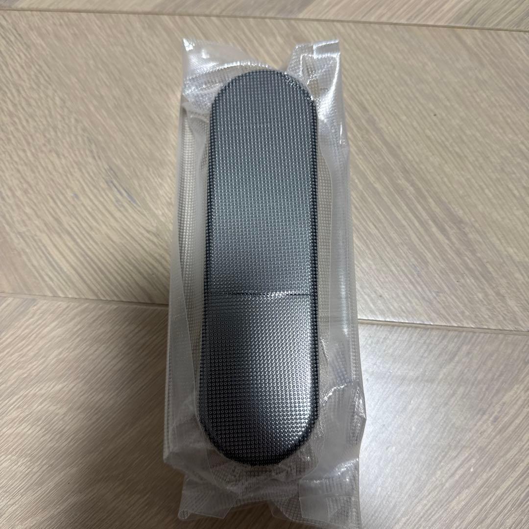 新品　サロニア EMSリフトブラシ 3Dケア