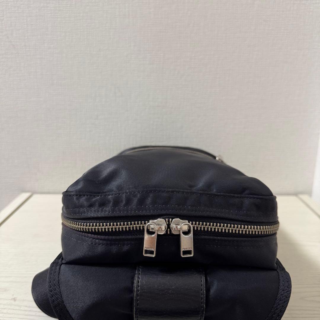 【美品】ポーター リフト PORTER LIFT ボディバッグ　ブラック　黒