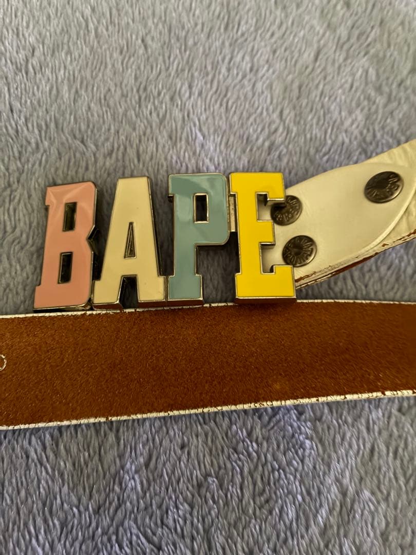 A BATHING APE ベルトロゴ マルチカラー レザー ベルト