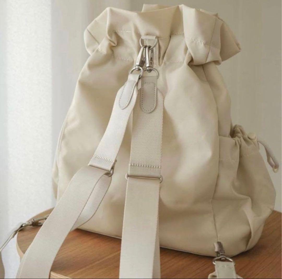 【公式完売品】ザ・ノースフェイス ホワイトレーベル ボニーパック M クリーム
