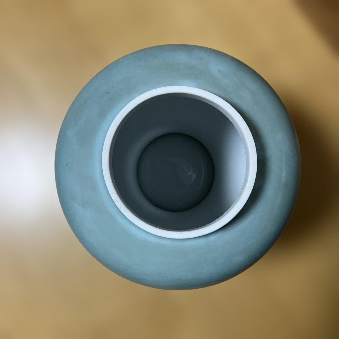 深川製磁 青磁 冠付 花瓶 宮内庁御用達 桐箱付き